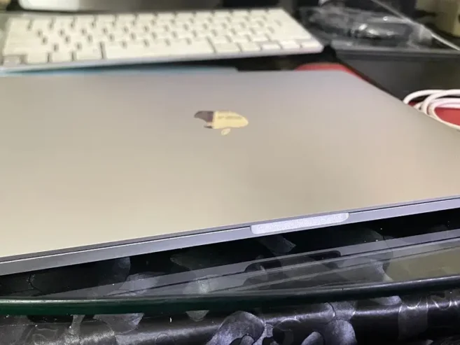 MacBook pro M1