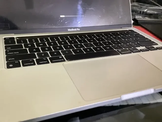 MacBook pro M1