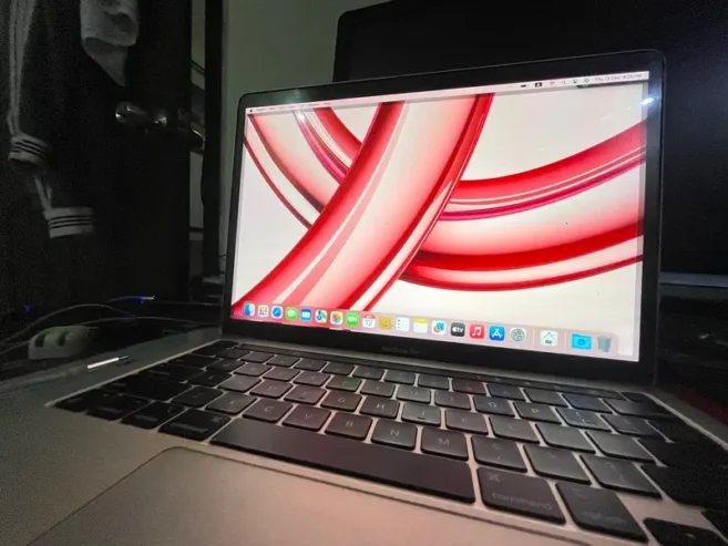 MacBook pro M1