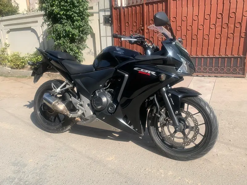 Honda CBR 500 2016