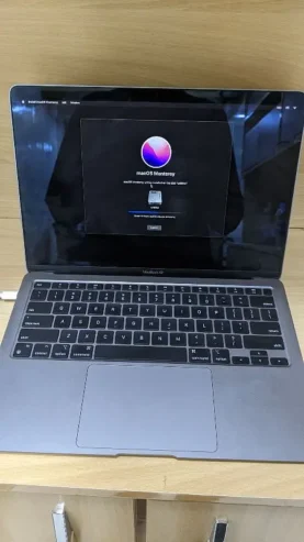 MacBook Air M1