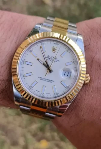 WATCH BUYER / Rolex Datejust Omega Speedmaster